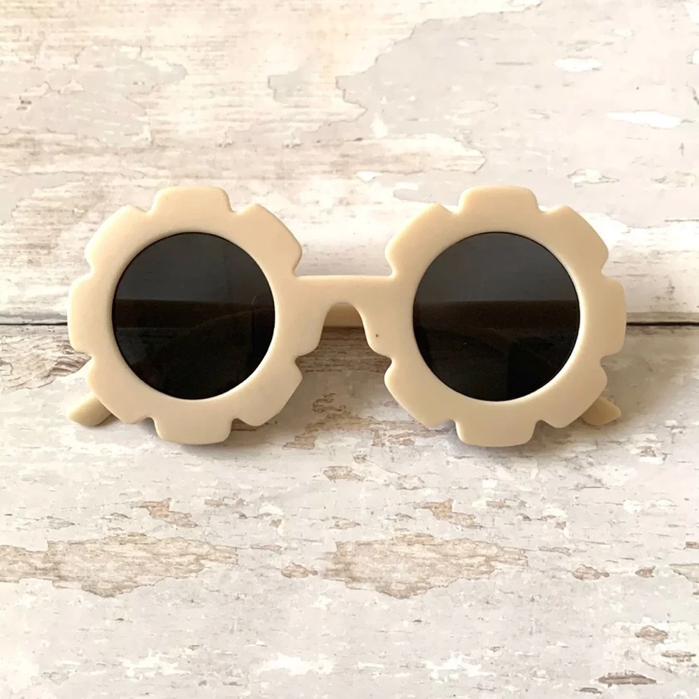 BabyGap Flower Sunglasses Cream Frames Black Lenses Girls Summer Gap Kids NEW